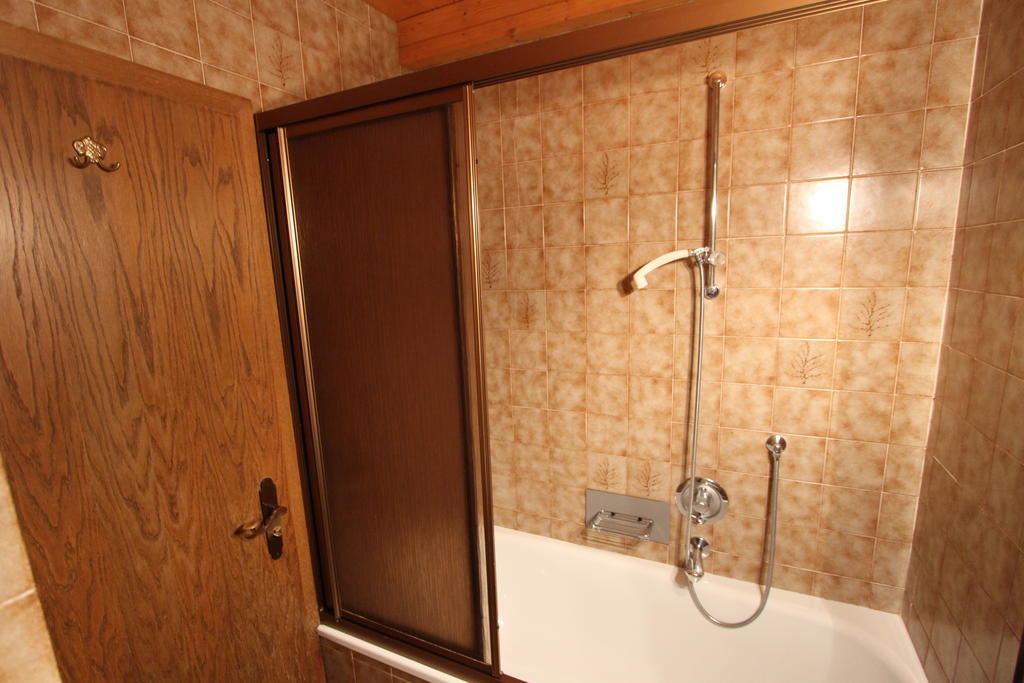 Hotel Garni Bergsteiger Sexten Pokoj fotografie
