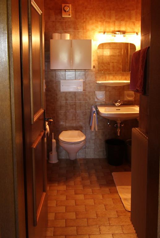 Hotel Garni Bergsteiger Sexten Pokoj fotografie